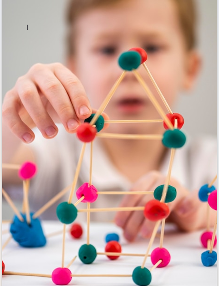 Hledáme lektory technických kroužků